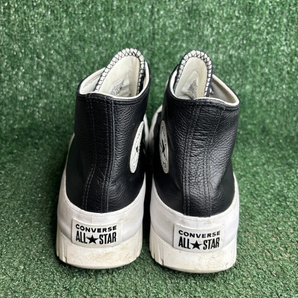 Converse Lugged 2.0 Leather High Top Chunky Sneaker Black Mens 9.5 Womens 11.5